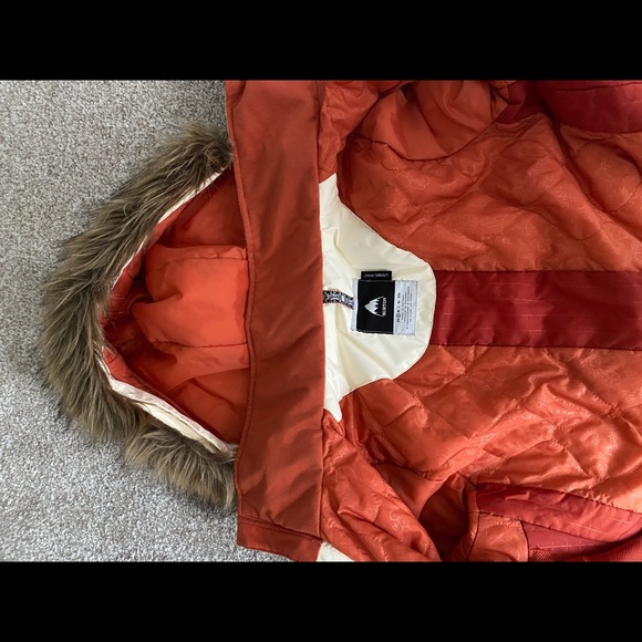 Burton Women’s Snowboard Jacket - Picture 6 of 9